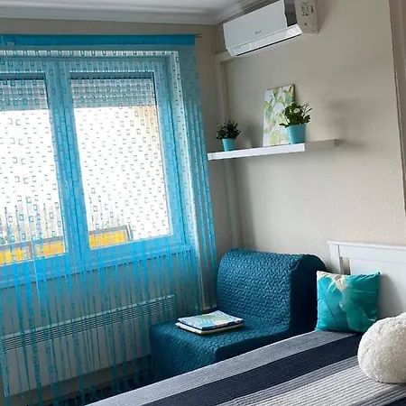 Aqua Aranypart Apartman Siófok