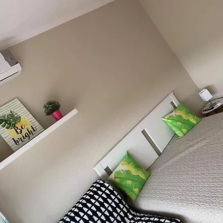 Aqua Aranypart Apartman Siófok