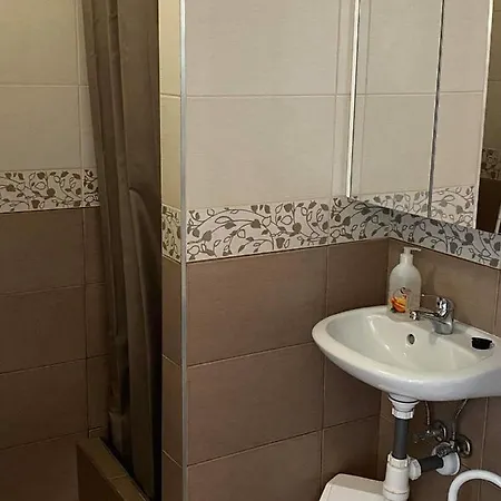 Aqua Aranypart Apartman * Siófok