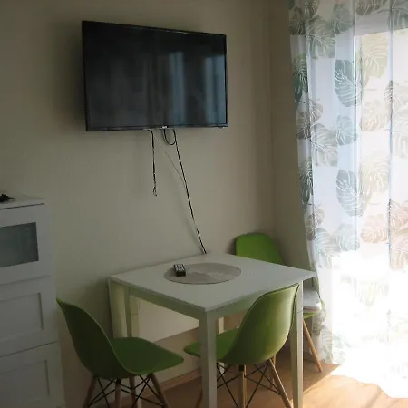 Appartamento Aqua Aranypart Apartman